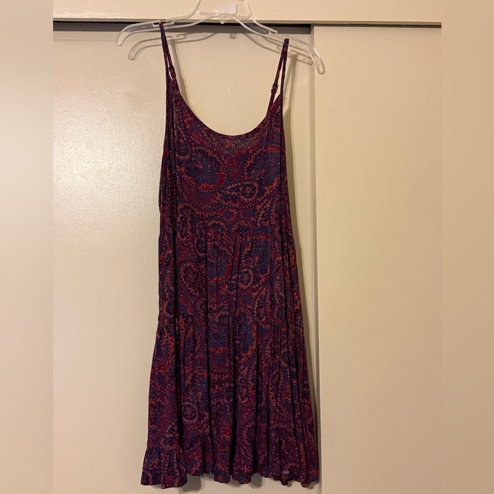 Elegant Paisley Print Dress